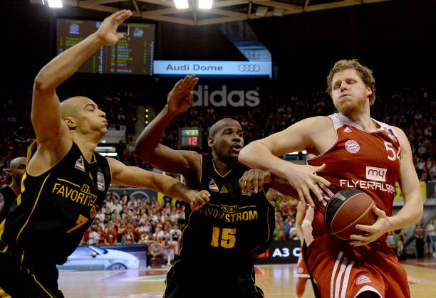 暗示麦迪在 暗示麦迪在