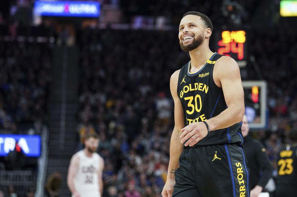 一向稳重 一向稳重